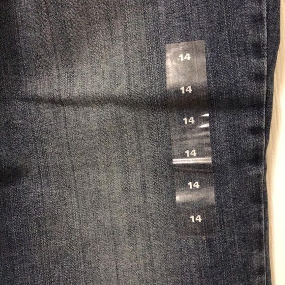 Maurices crop flare denim flex jeans - Picture 6 of 6